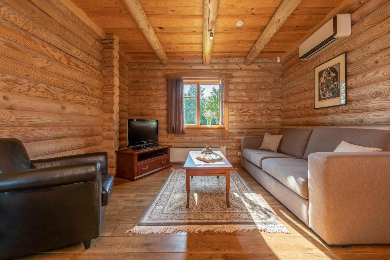 Alauso Slenis Hotel Sudeikiai Bagian luar foto