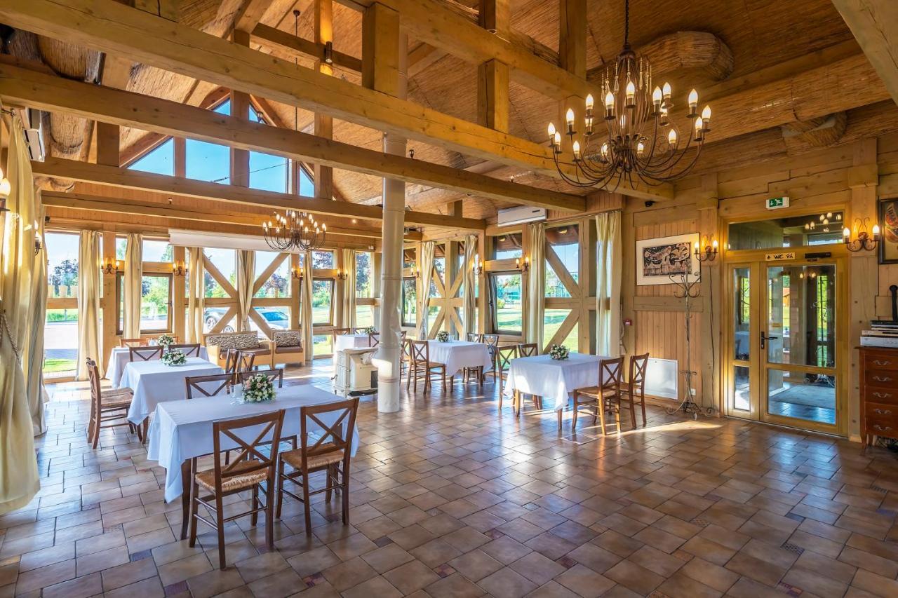 Alauso Slenis Hotel Sudeikiai Bagian luar foto